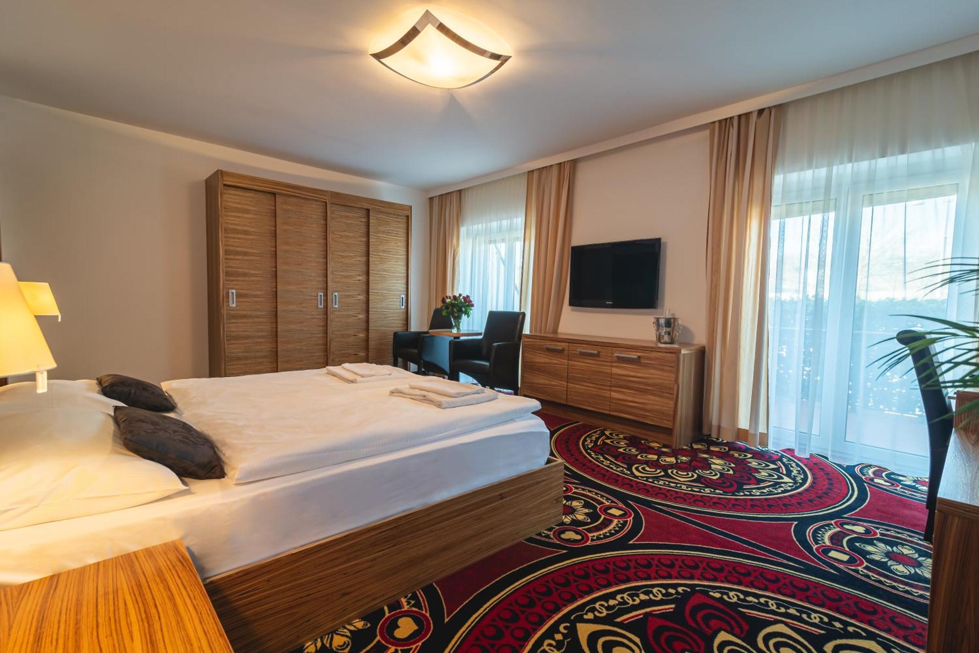 Casino&Hotel ADMIRAL Kozina Esterno foto